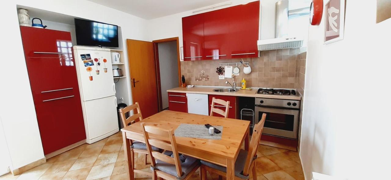 Apartment Monte Zaro Pula Luaran gambar