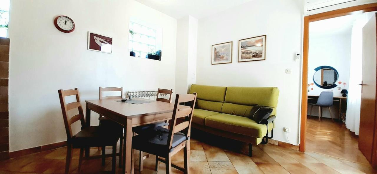 Apartment Monte Zaro Pula Luaran gambar